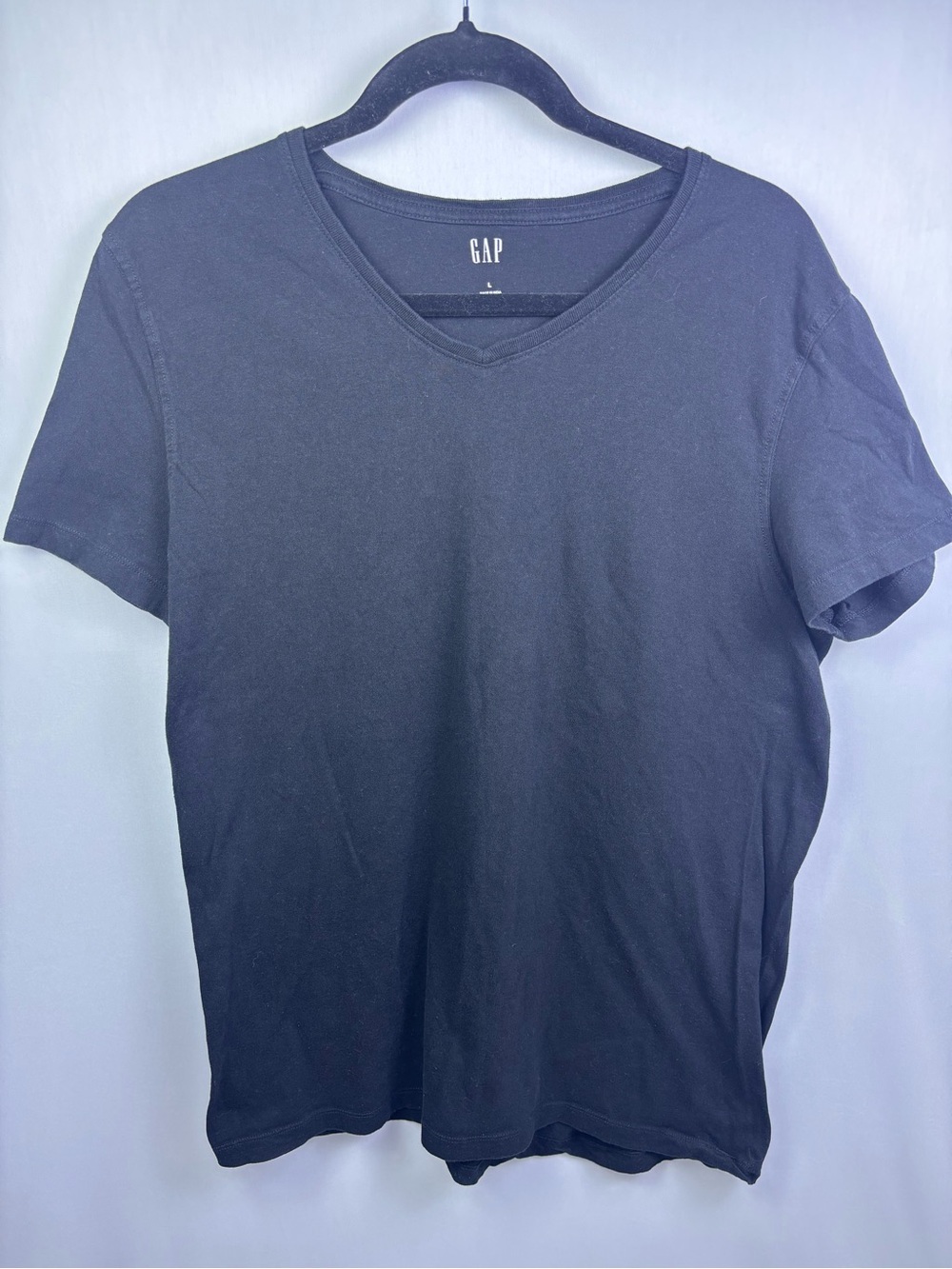 GAP Women’s Black V-Neck T-Shirt